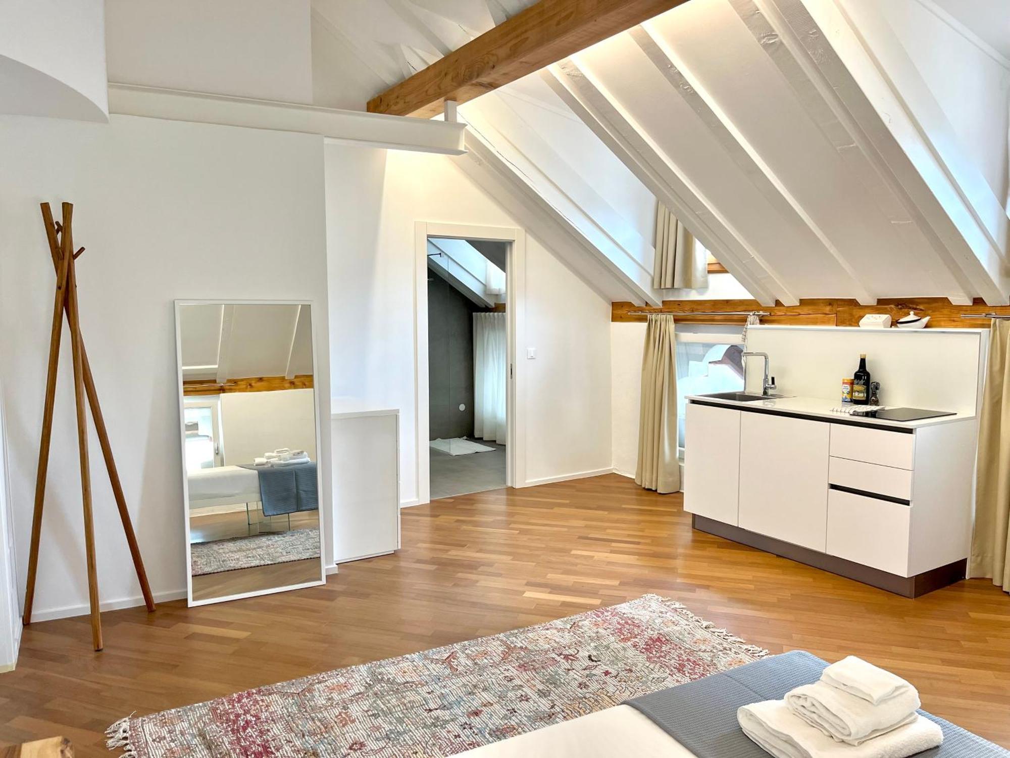 Historic Rooms And Apartments In The City Centre Of Bolzano Exteriör bild