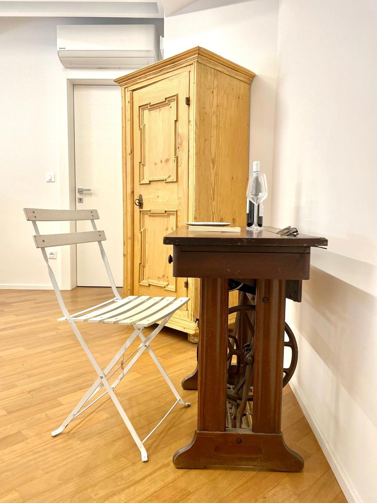 Historic Rooms And Apartments In The City Centre Of Bolzano Rum bild